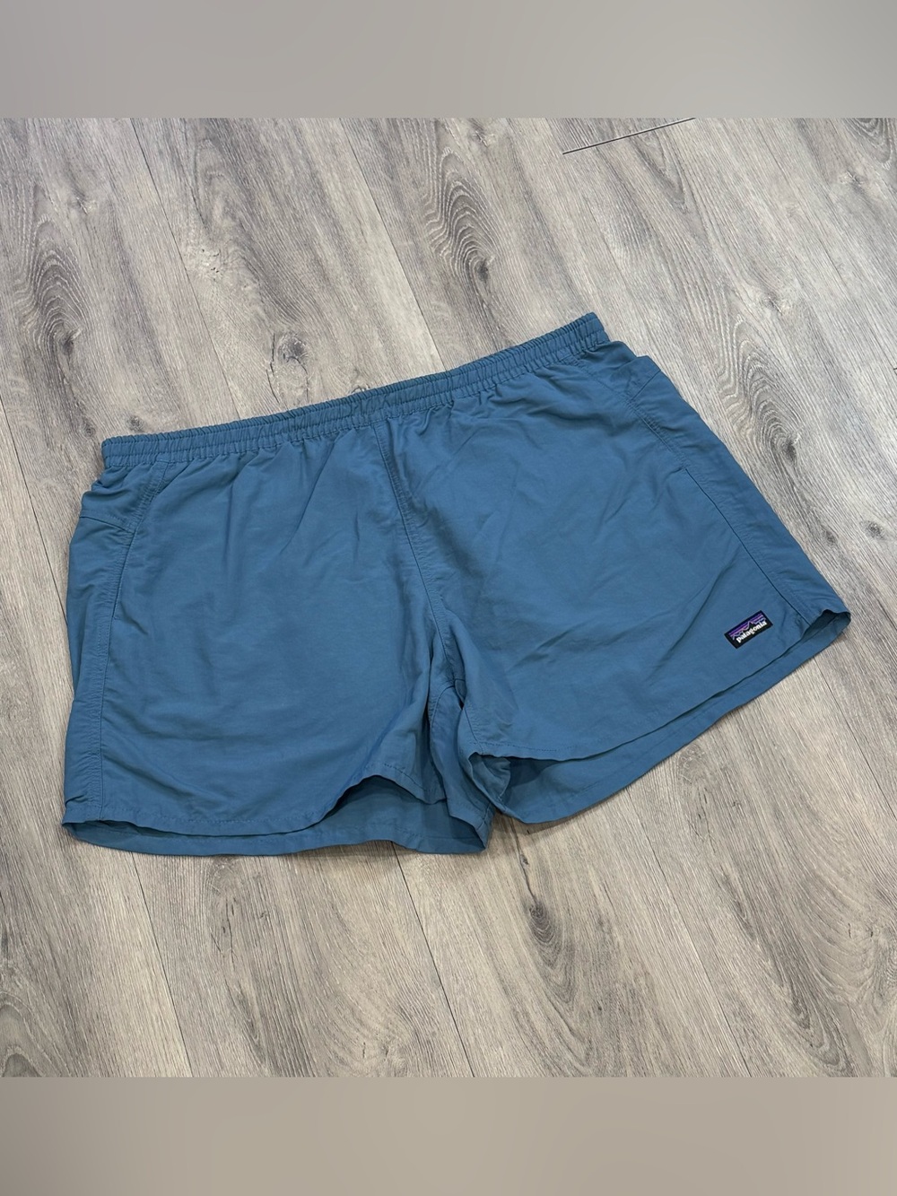 Patagonia Women’s Baggies Blue Athletic 5” Outdoor Nylon Running Shorts